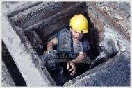Hố ga bị trào ngược gây mùi hôi khó chịu
