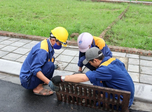 quy tr&igrave;nh nạo v&eacute;t hố ga quận Ph&uacute; Nhuận