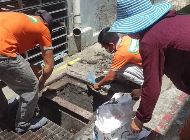 thợ nạo v&eacute;t hố ga quận Ph&uacute; Nhuận